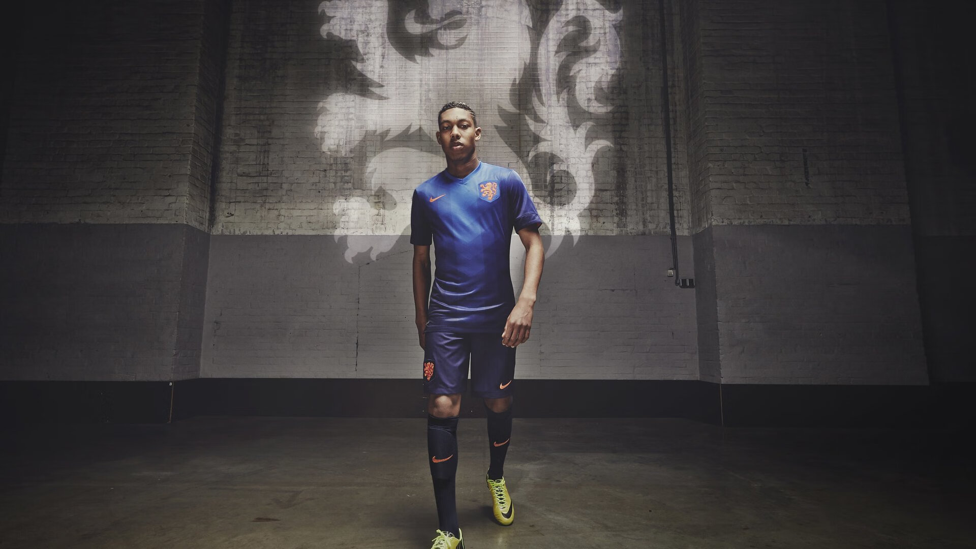 足球与篮球的跨界交响，阿根廷铁血征服国米，萨卡东决舞台璀璨封王