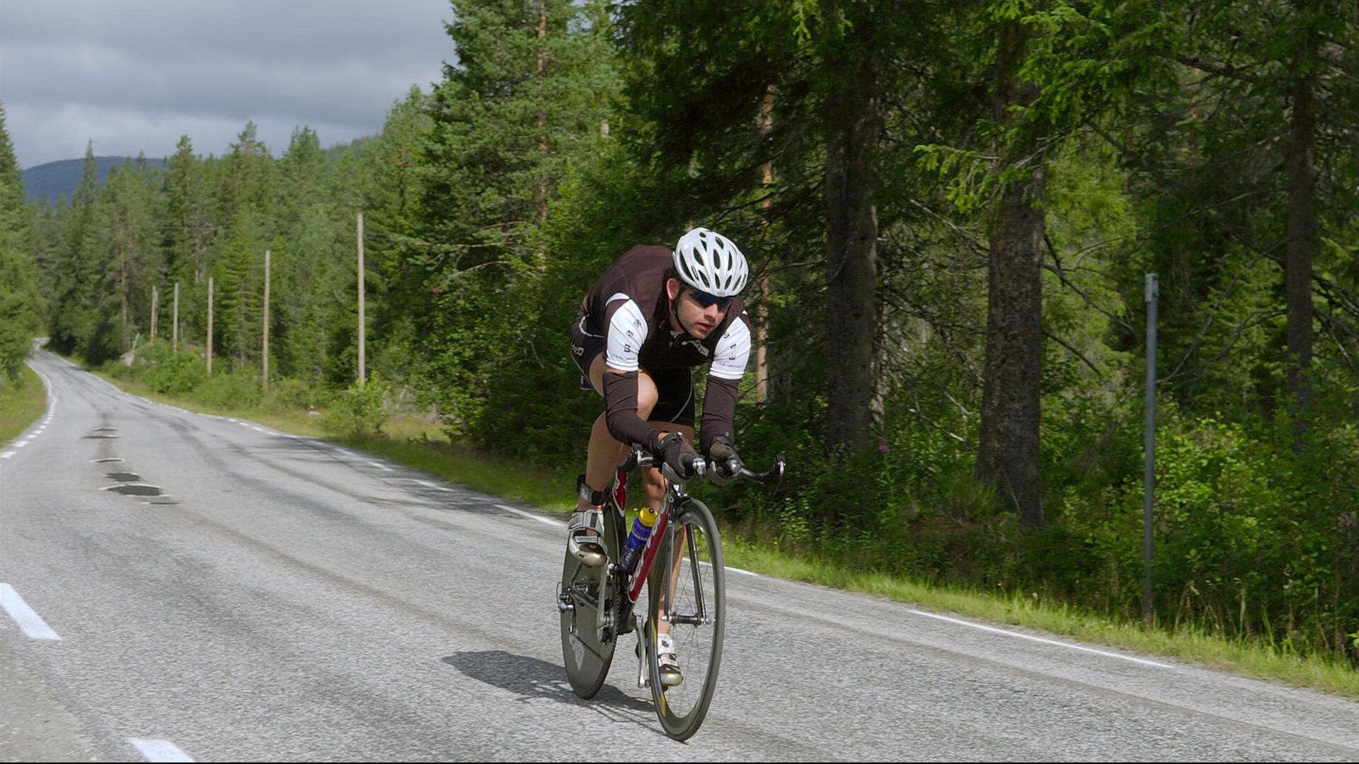 DB电竞App下载入口-马龙独挑大梁,波兰队轻取瑞典队背后的团队密码